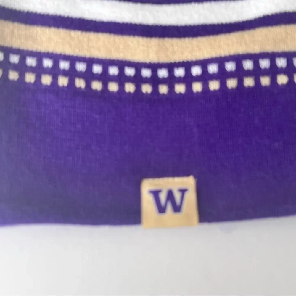 Captivating University of Washington Huskies  Striped Winter Cold Weather Beanie